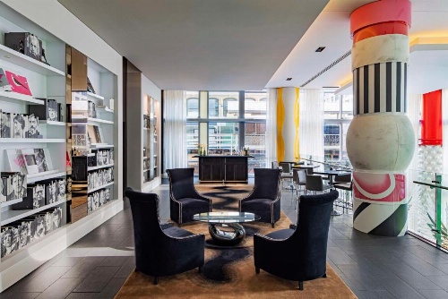 theWit Chicago, a Hilton Hotel image 9